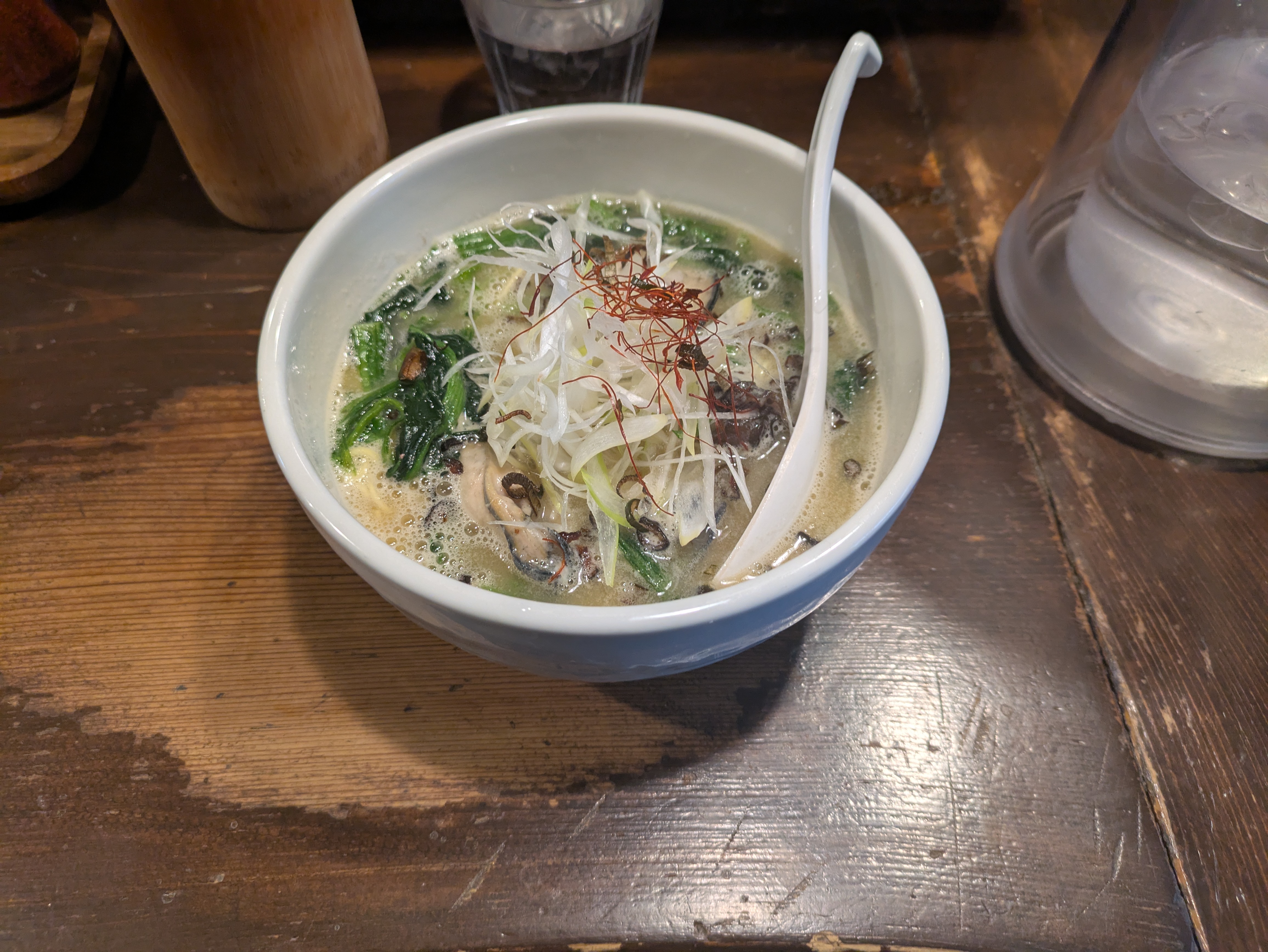 牡蠣ラーメン